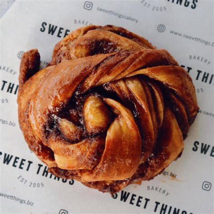60 Sweet and Deep Things To Say To Someone You Love Over Texts