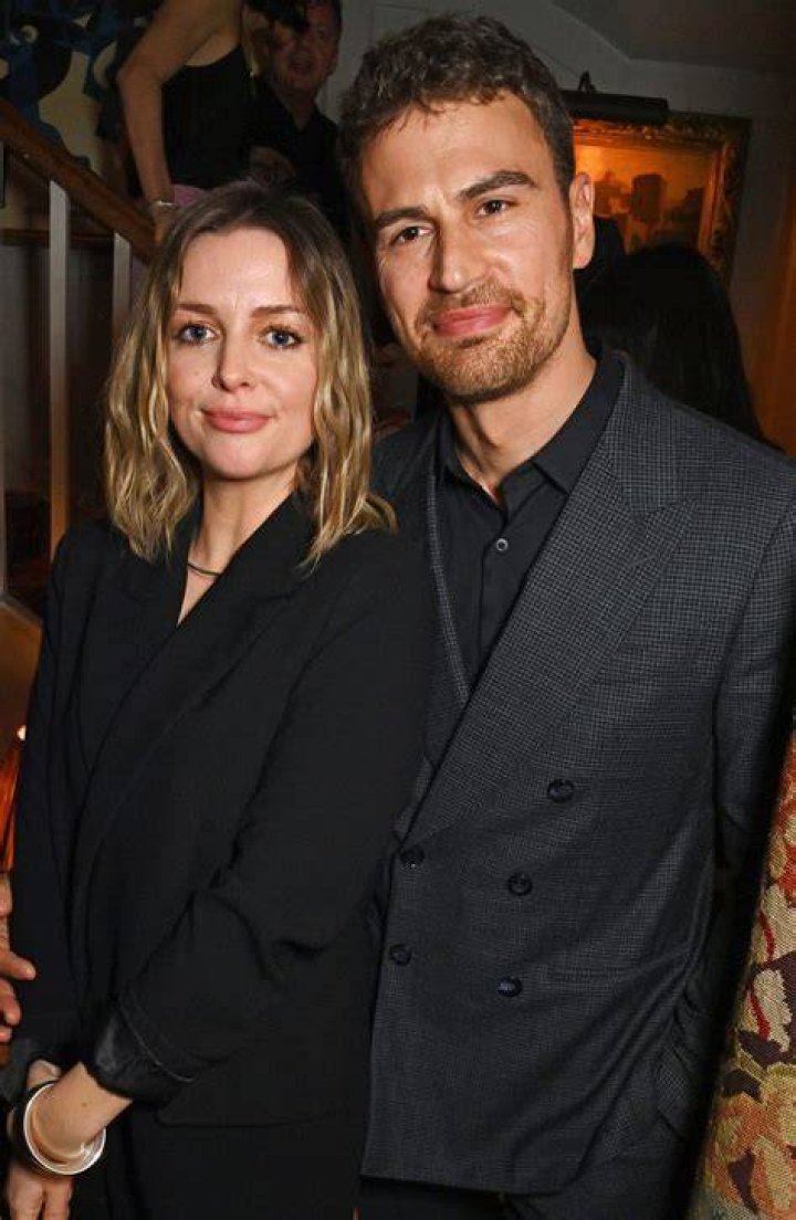 Are Ruth Kearney and Theo James married? Know about their lovelife. Actress Ruth Kearney and Theo James were spotted out and about in NYC