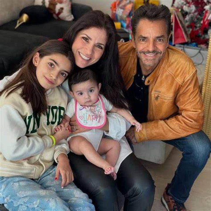 Aitana Derbez's parents, Eugenio Derbez and Alessandra Rosaldo, have been married for over a decade.