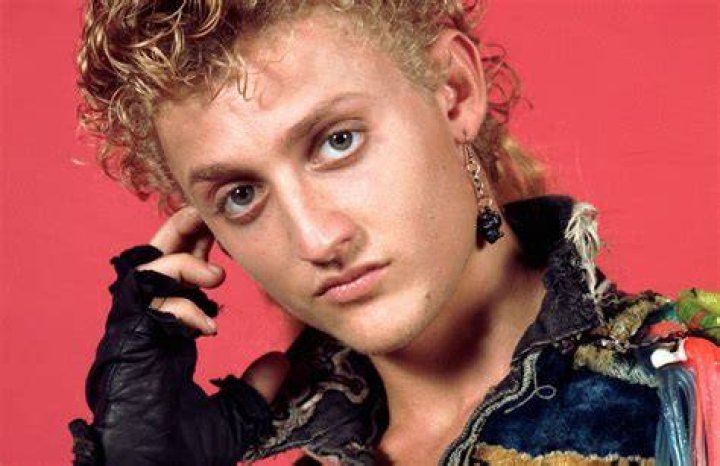Alex Winter photo 2