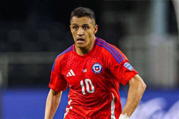 Alexis Sánchez photo