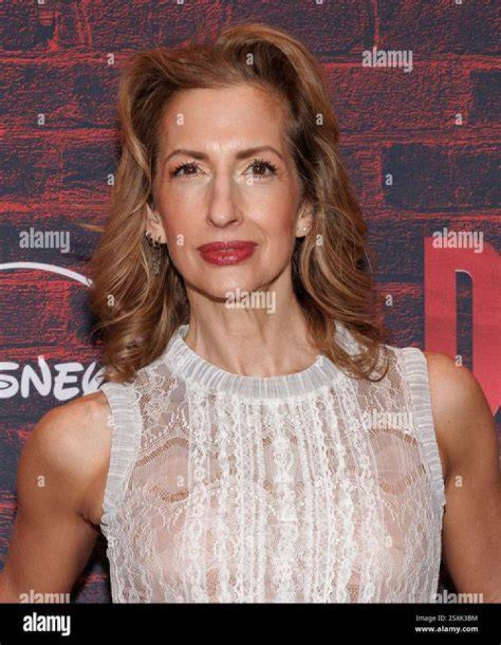 Alysia Reiner photo 3
