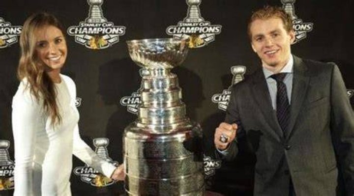 Amanda Grahovec And Her Boyfriend Patrick Kane