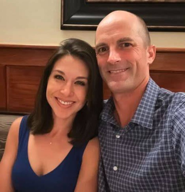 Ana Cabrera pose Married Biography