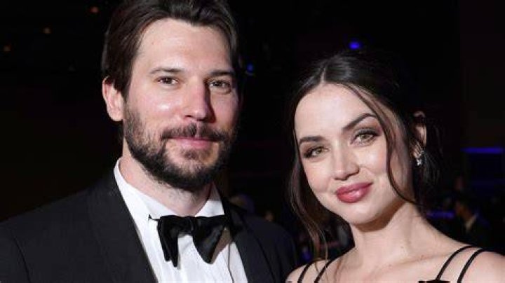 Ana de Armas 2021 dating, net worth, tattoos, smoking & body measurements Taddlr