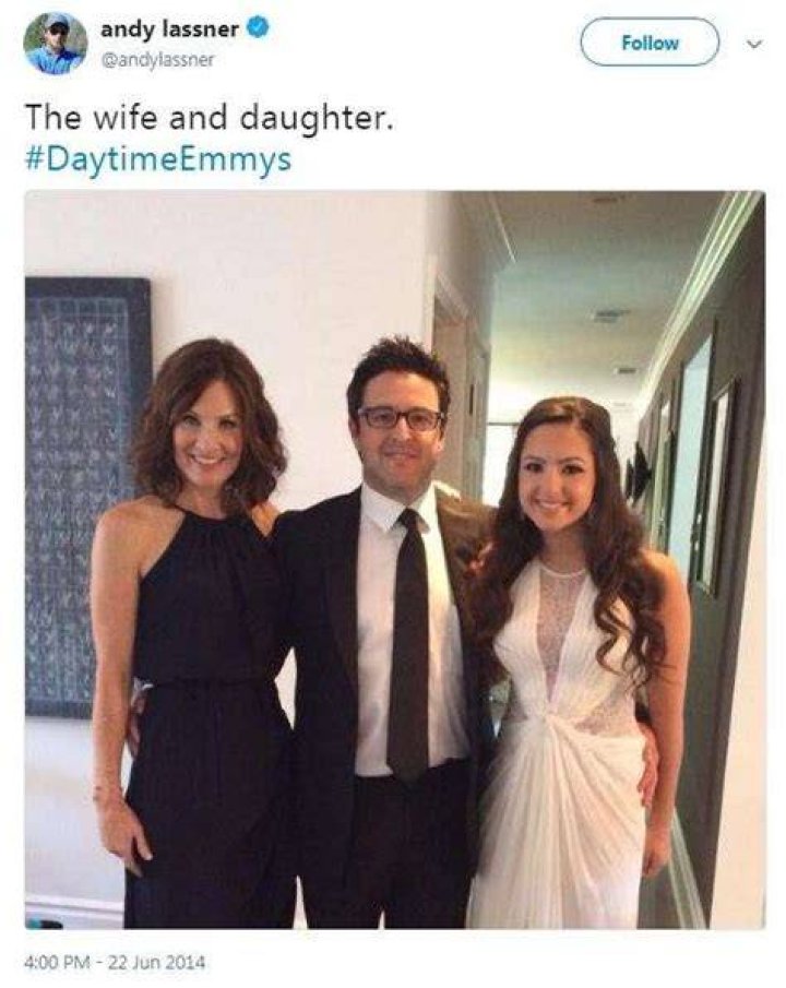 Andy Lassner on the ongoing ‘The Ellen DeGeneres Show’ controversy! Find about his wife, children, net worth, social media, biography Andy Lassner and his family