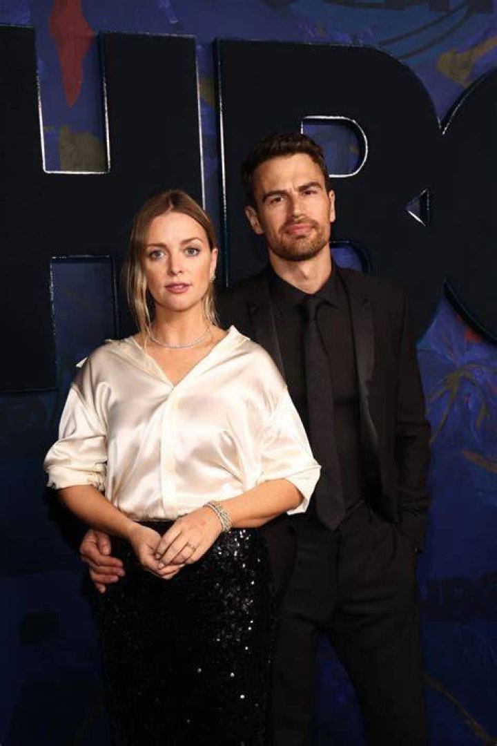 Are Ruth Kearney and Theo James married? Know about the ups and downs of their romantic relationship Are Ruth Kearney and Theo James married? Know about the ups and downs of their romantic relationship