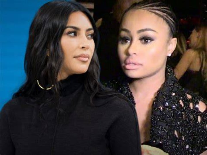 Blac Chyna and Kim Kardashian in the mirror