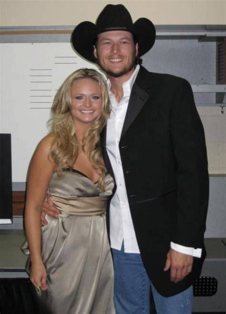 Blake Sheltons First Wife LincolnPasley