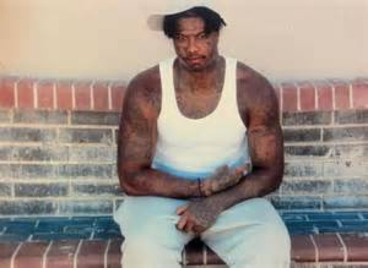 Blueface's Mom Posts Bare Butt Photo, He Posts Sick Face Emoji XXL