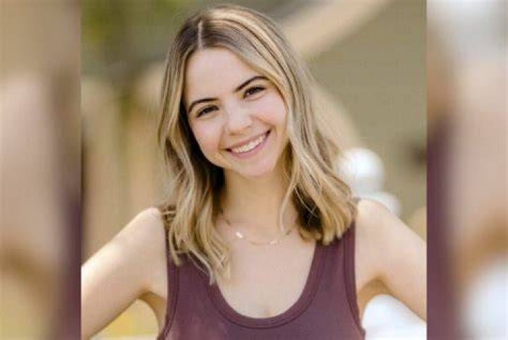 Bobbi Althoff Biography, Wiki, Age, Height, Net Worth, Husband