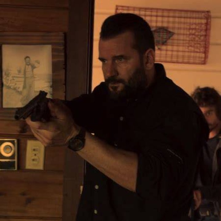 Brian Stapf As Cruz On Outer Banks (2020)