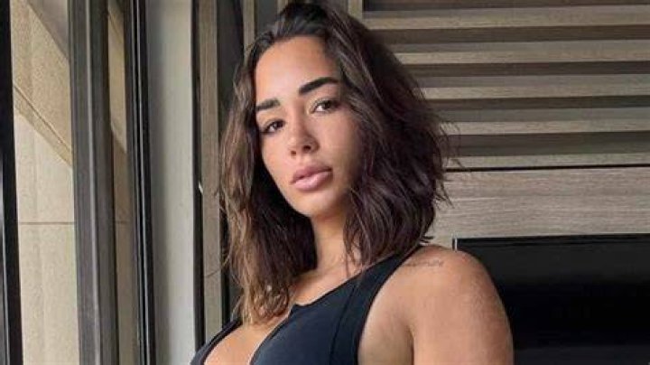 Bruna Luccas Age Height Weight Images Bio
