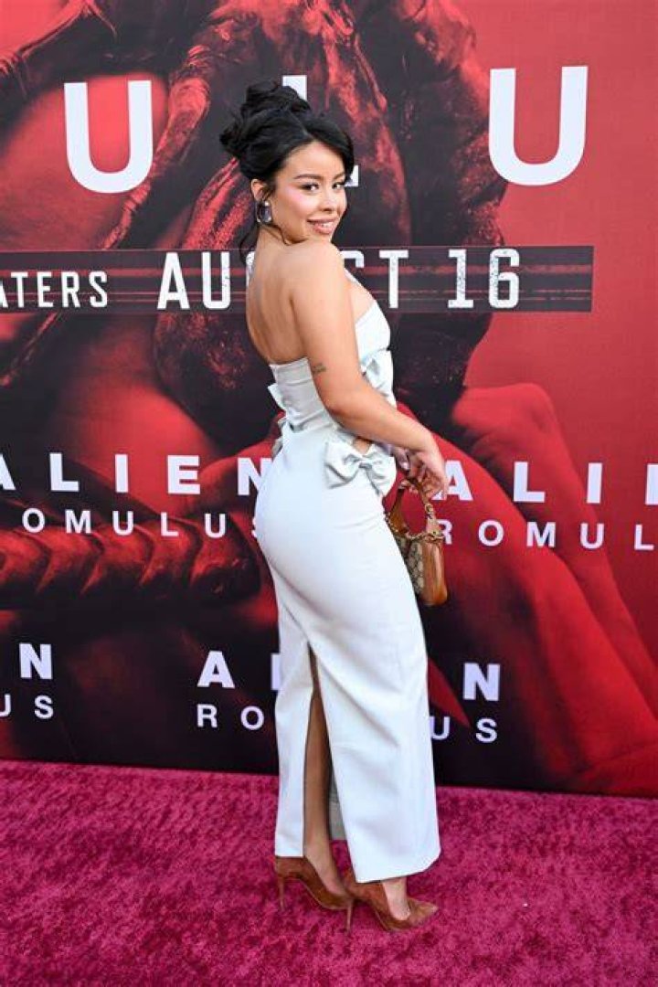 Cierra Ramirez photo 2