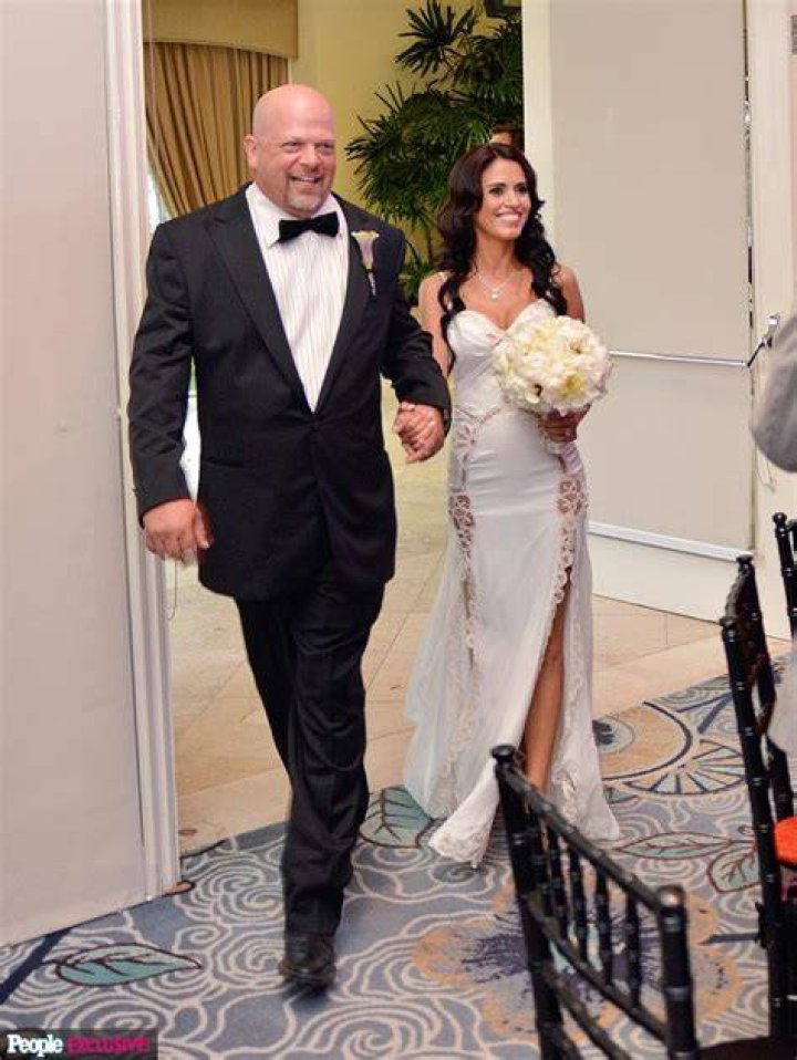 Corey Pawn Stars Wife