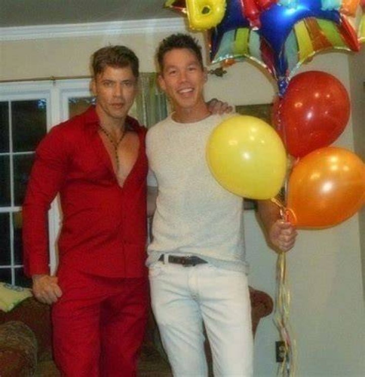 David Bromstad Gay, Partner, Boyfriend, Net Worth, Bio, Tattoos, Height Celeb Tattler