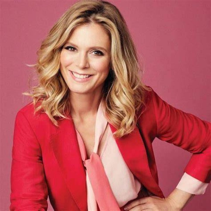 Emilia Fox photo 3
