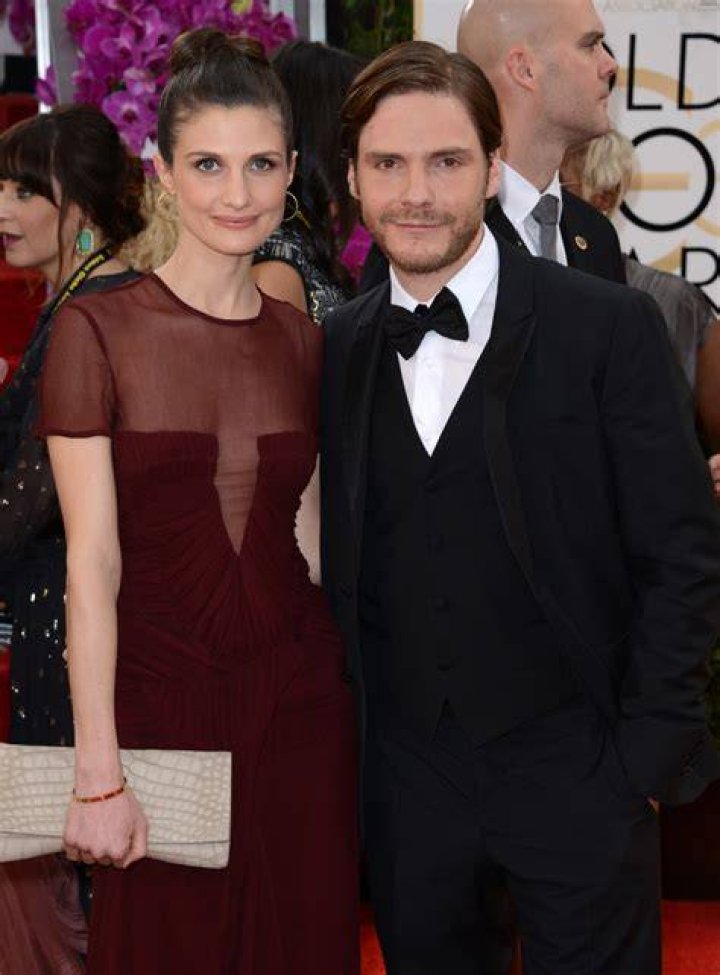 FFN_GoldenGlobes_add_KM_011214_51304002