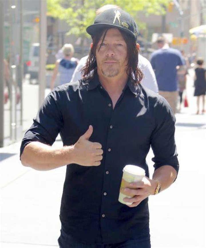 FFN_Reedus_CHP_EXC_121616_52259956