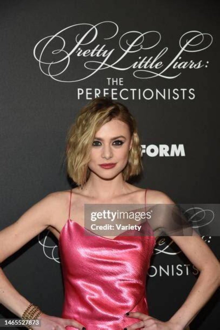 Hayley Erin photo 3