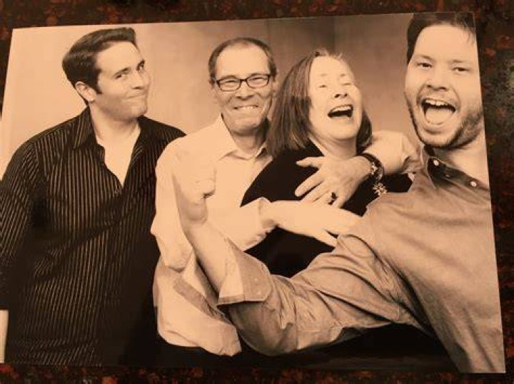Ike Barinholtz Ike Barinholtz