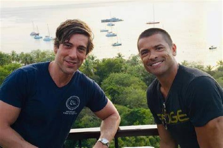 Is David Muir Gay? What's his sexual orientation?