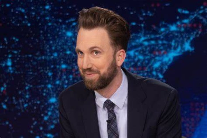 Jordan Klepper photo