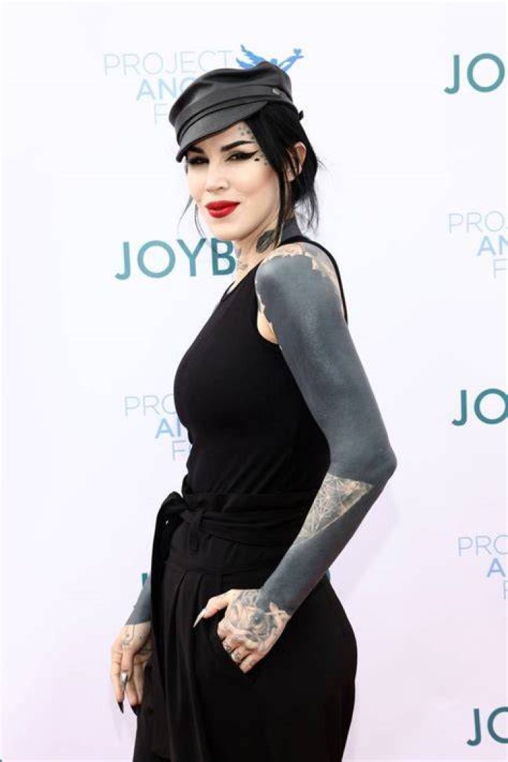 Kat Von D announces she's pregnant, shows off baby bump 'It's a boy'