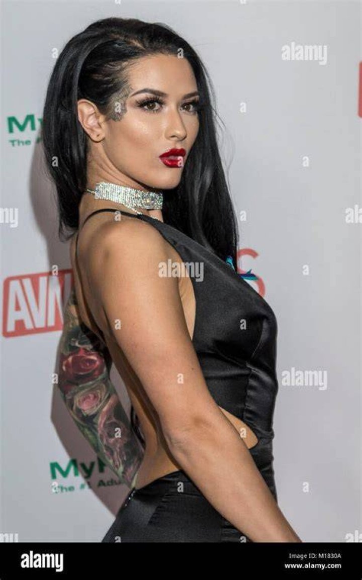Katrina Jade photo