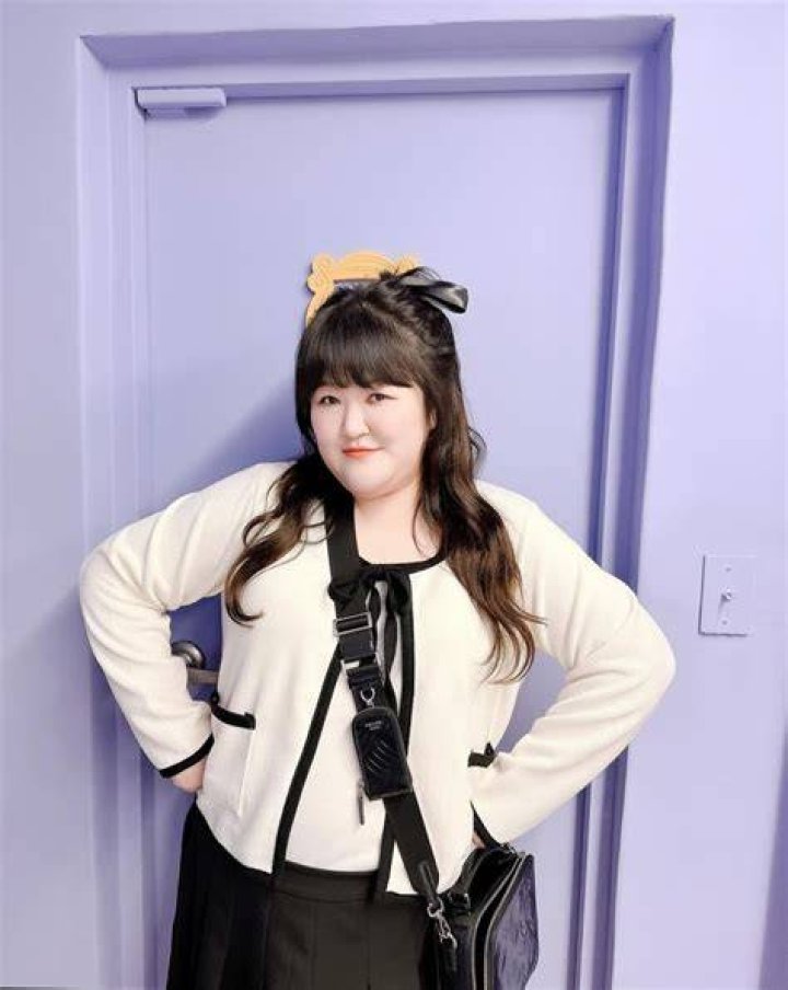 Korean Comedian Lee Guk Joo Losing Fans Over Statements Regarding Female Celebrities Koreaboo