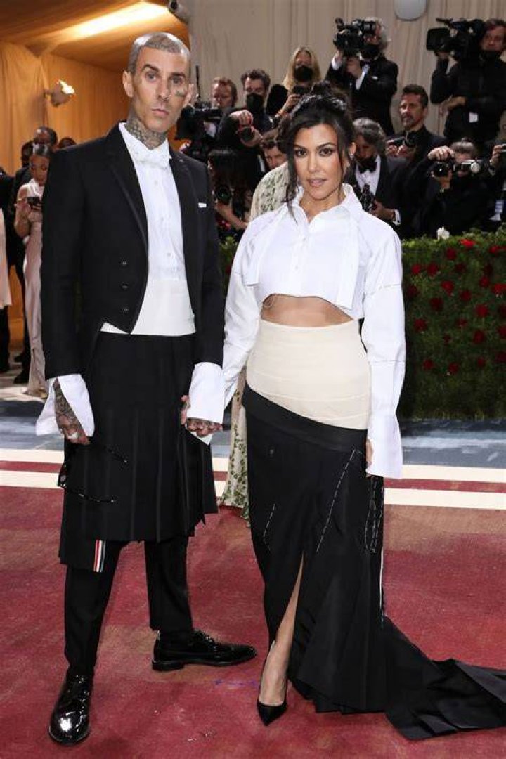 Kourtney Kardashian Attends Met Gala with Travis Barker for the 1st Time! Kourtney Kardashian Attends Met Gala with Travis Barker for the 1st Time!