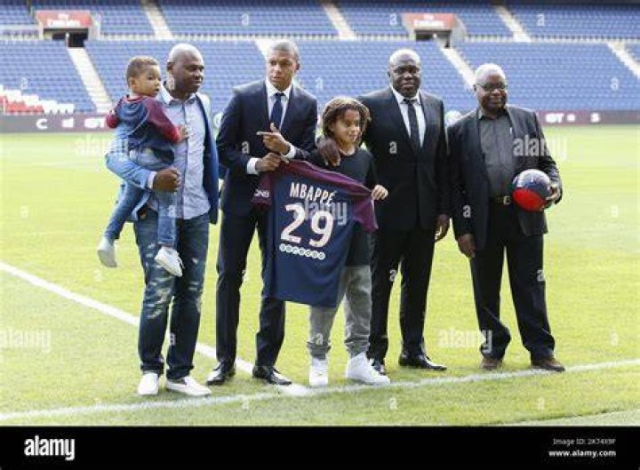 Kylian Mbappe family 