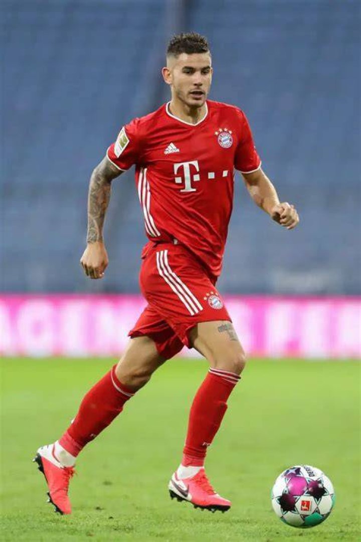Lucas Hern&aacute;ndez photo 3