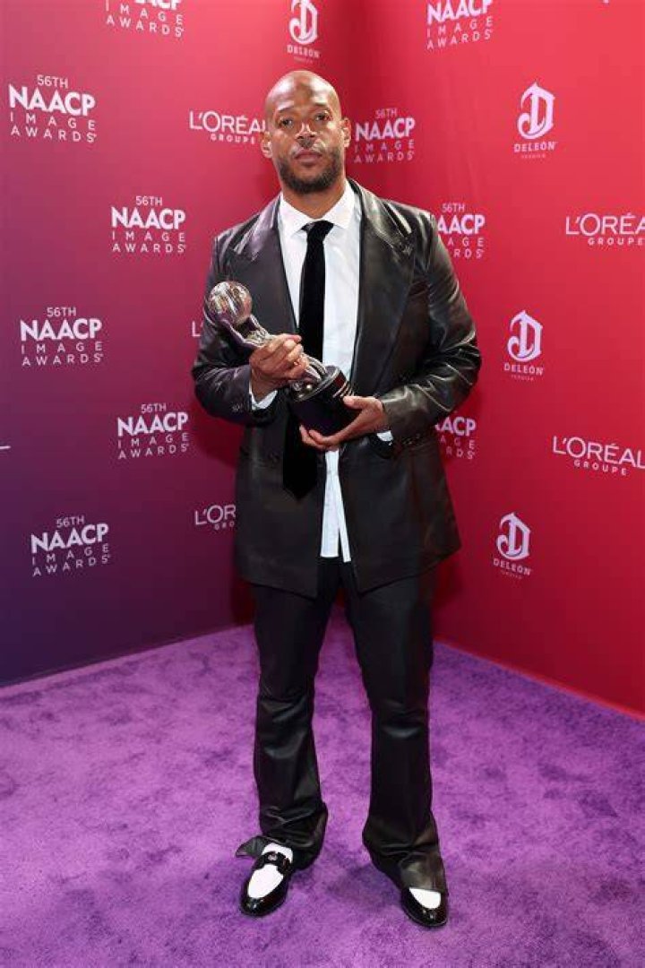 Marlon Wayans and long-time girlfriend Angelica Zachary with their two children, however, they call themselves as husband and wife