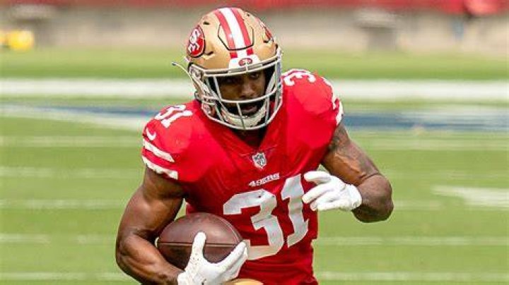 Meet 49ers RB Raheem Mostert's Wife Devon Sports Gossip