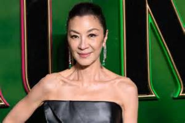 Michelle Yeoh photo 2
