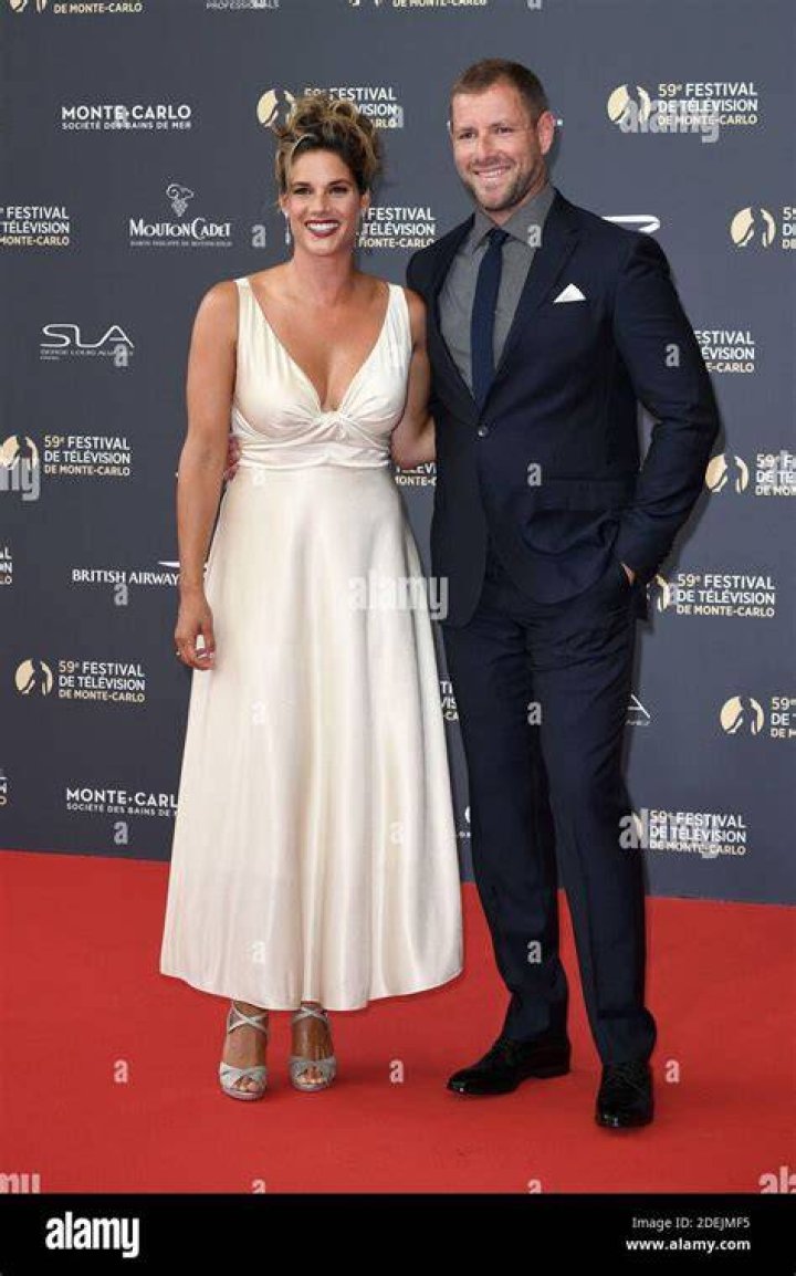 Missy Peregrym and Tom Oakley Welcomes a Son