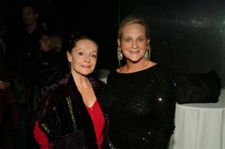 Nancy Walton laurie
