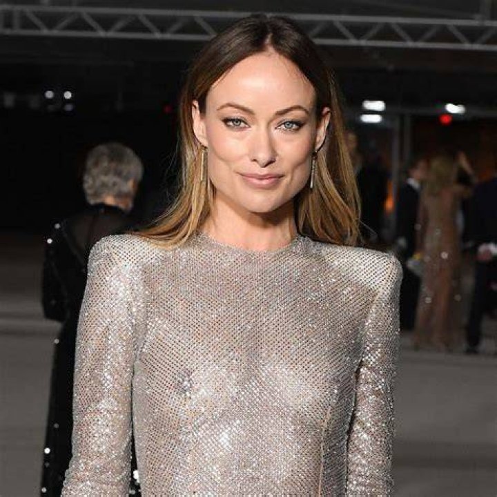 Olivia Wilde Faces a Wardrobe Malfunction at Don&rsquo;t Worry Darling Promotions!