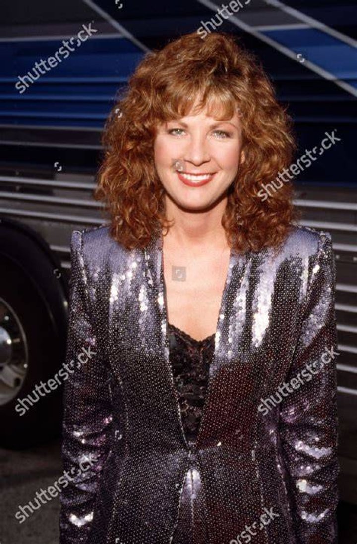 Patty Loveless photo