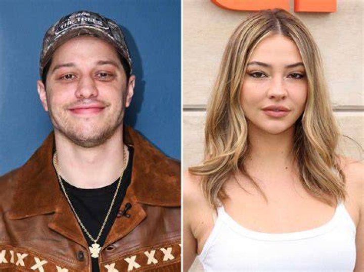 Pete Davidson 2024 Girlfriend, net worth, tattoos, smoking & body facts Taddlr