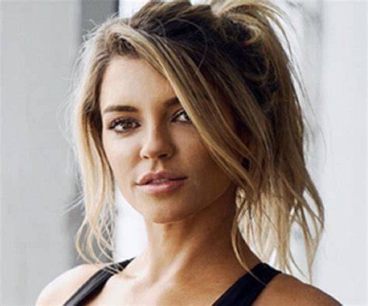 Picture of Nikki Blackketter