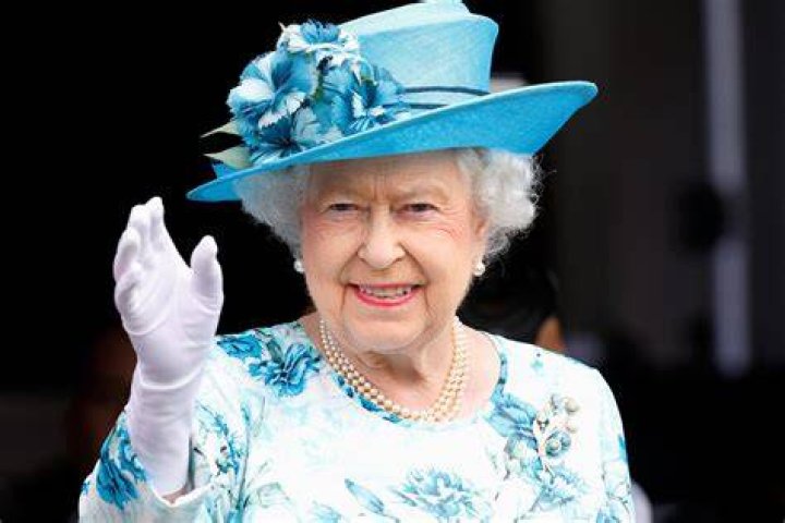 Queen Elizabeth of England photo