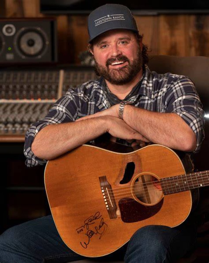 Randy Houser photo