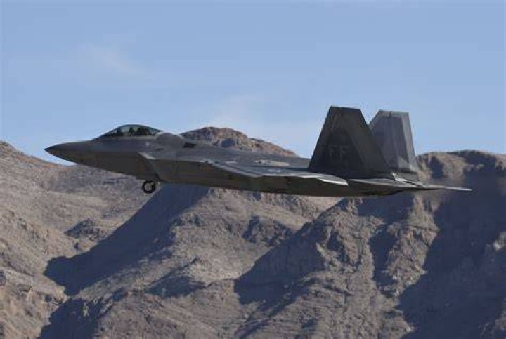 Red Flag 171 pushes domain, fifthgen integration