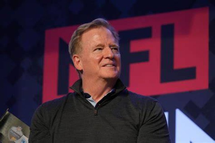 Roger Goodell Biography, Age, Height, Wife, Net Worth