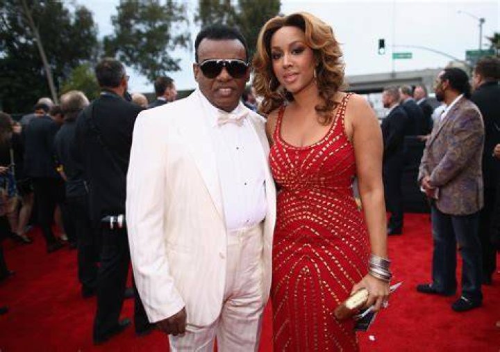 Ron Isley & wife Kandy Johnson Isley Formal dresses, Gowns, Formal dresses long