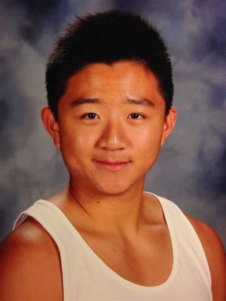 Senior Calvin Wang conducts lab research in Taiwan The Oracle