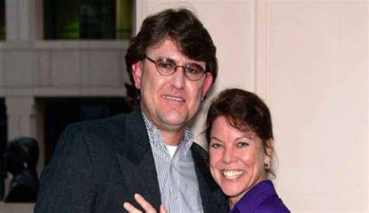 Steven Fleischmann and his relationship with American actress Erin Moran! Know what he said about her death! Steven Fleischmann and his relationship with American actress Erin Moran! Know what he said about her death!