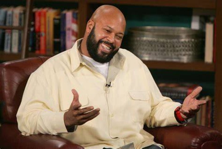 Suge Knight Smiling During Interview